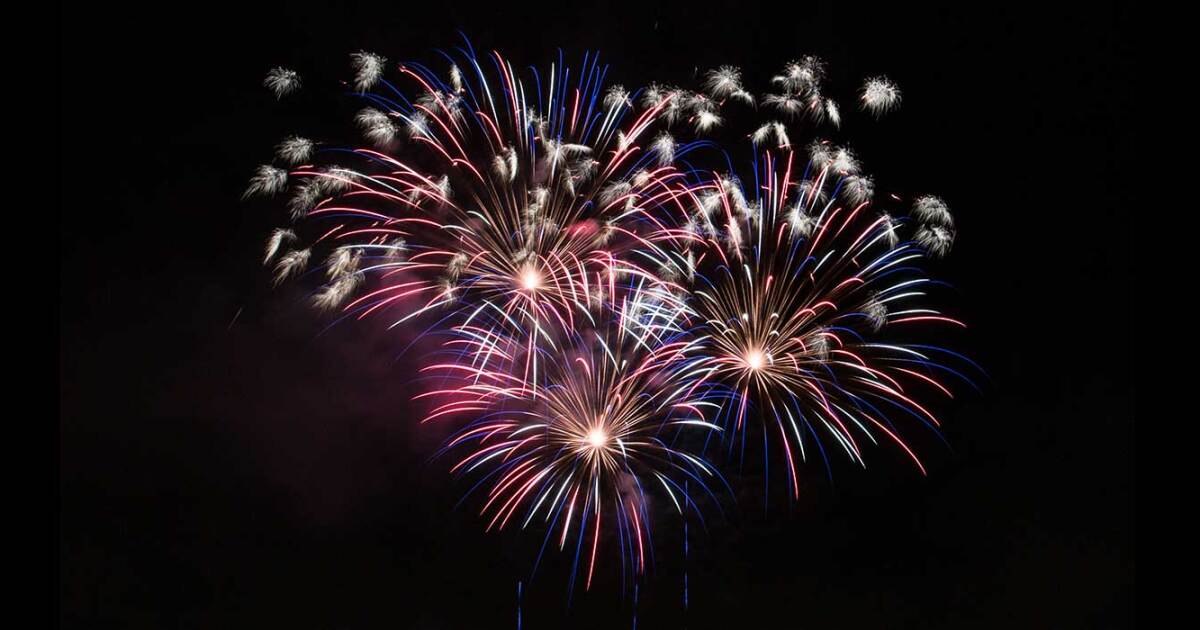 Detail Free Fireworks Images Nomer 38