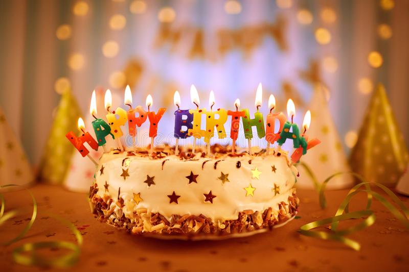 Detail Free Happy Birthday Cake Images Nomer 6