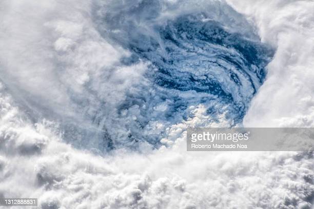 Detail Free Hurricane Images Nomer 49