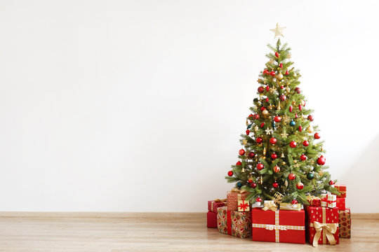 Detail Free Image Of Christmas Tree Nomer 29