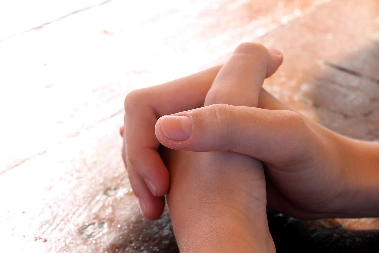 Free Images Of Praying Hands Request - KibrisPDR