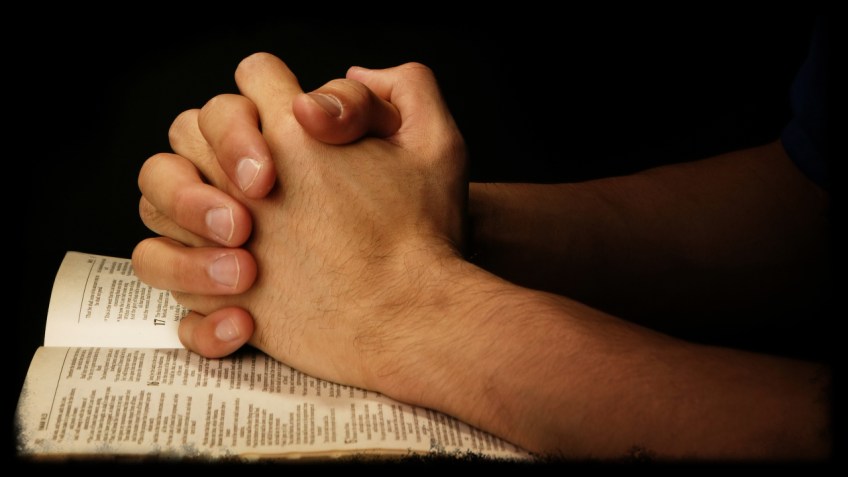Detail Free Images Of Praying Hands Request Nomer 27
