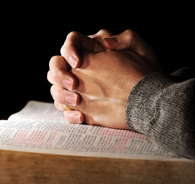 Detail Free Images Of Praying Hands Request Nomer 32
