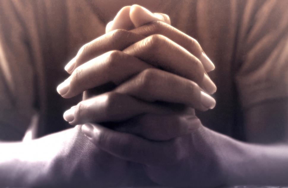 Detail Free Photo Of Praying Hands Nomer 19