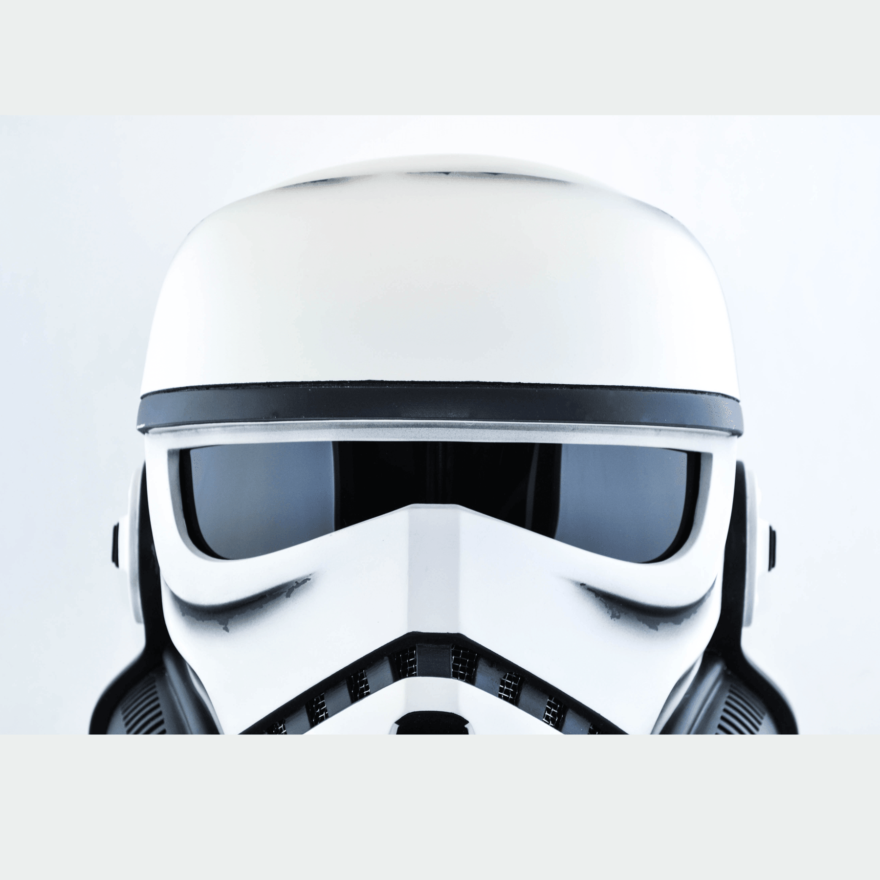 Detail Inside Stormtrooper Helmet Nomer 15