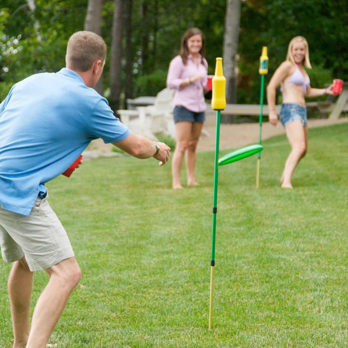 Frisbee Game With Beer Bottles - KibrisPDR