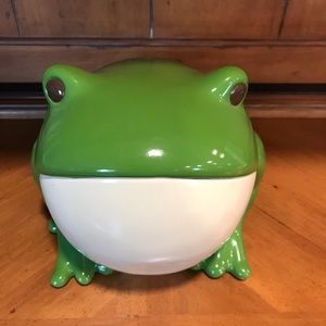 Detail Frog Style Piggy Bank Nomer 40