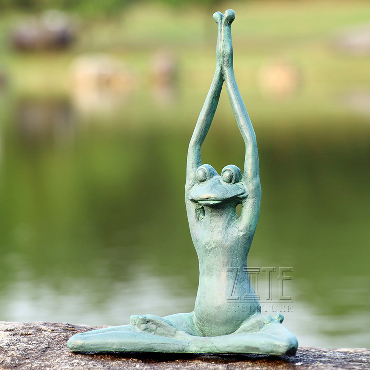 Detail Frog Yoga Statue Nomer 41