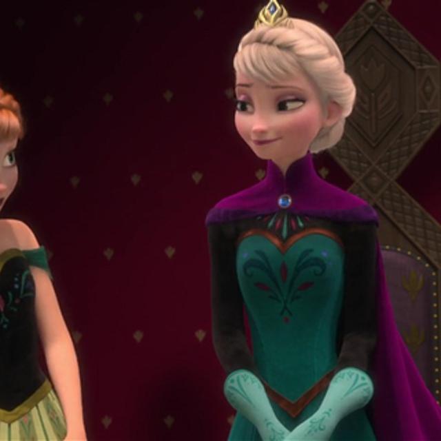 Detail Frozen Elsa Dan Anna Hamil Nomer 32