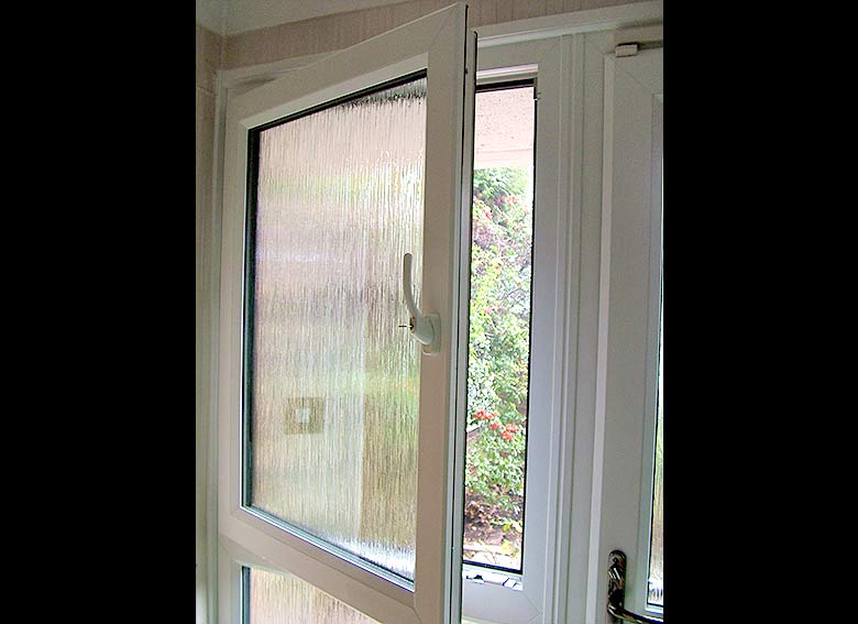 Detail Full Open Window Nomer 8