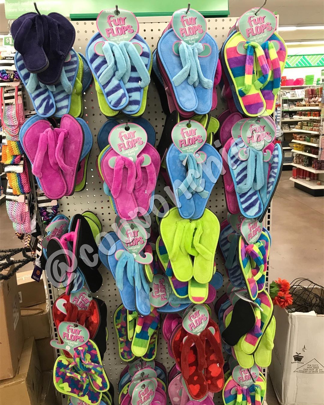 Fur Flops Dollar Tree - KibrisPDR