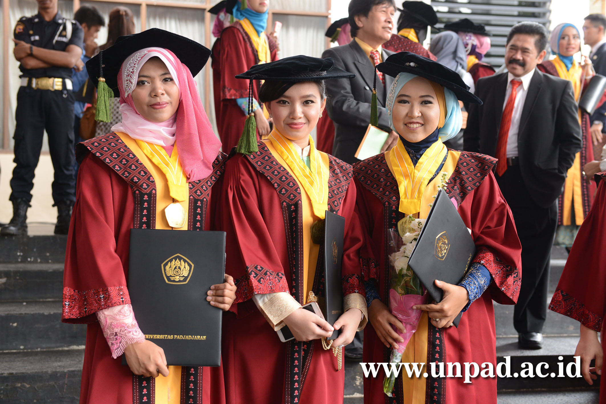 Detail Galeri Foto Wisuda Unpad Nomer 48