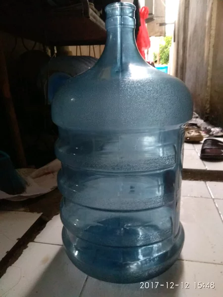 Detail Galon Polos Nomer 42