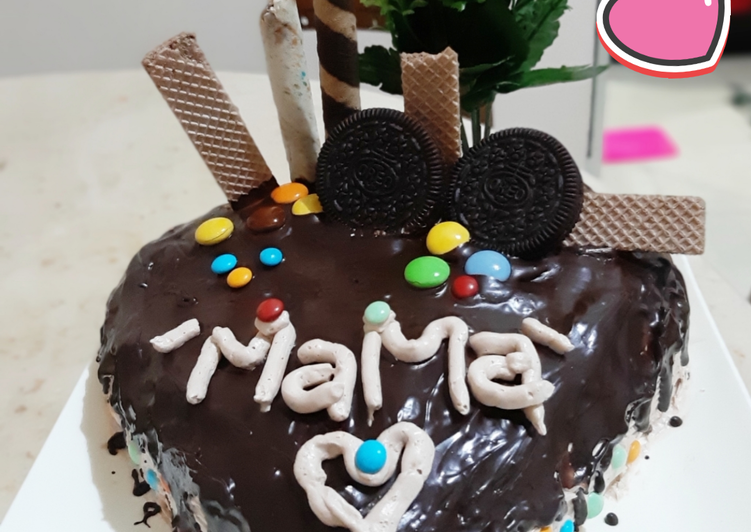Detail Gamar Kue Ulang Tahun Nomer 21