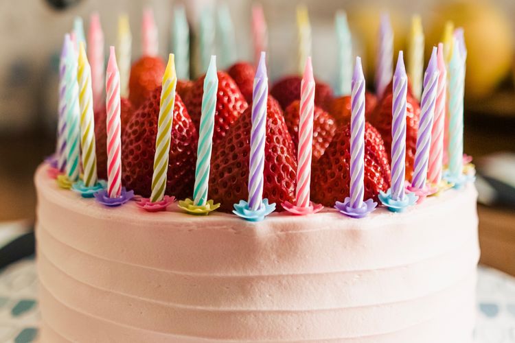 Detail Gamar Kue Ulang Tahun Nomer 54