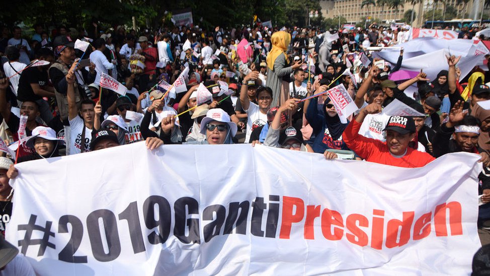 Detail Gambar 2019 Ganti Presiden Nomer 57