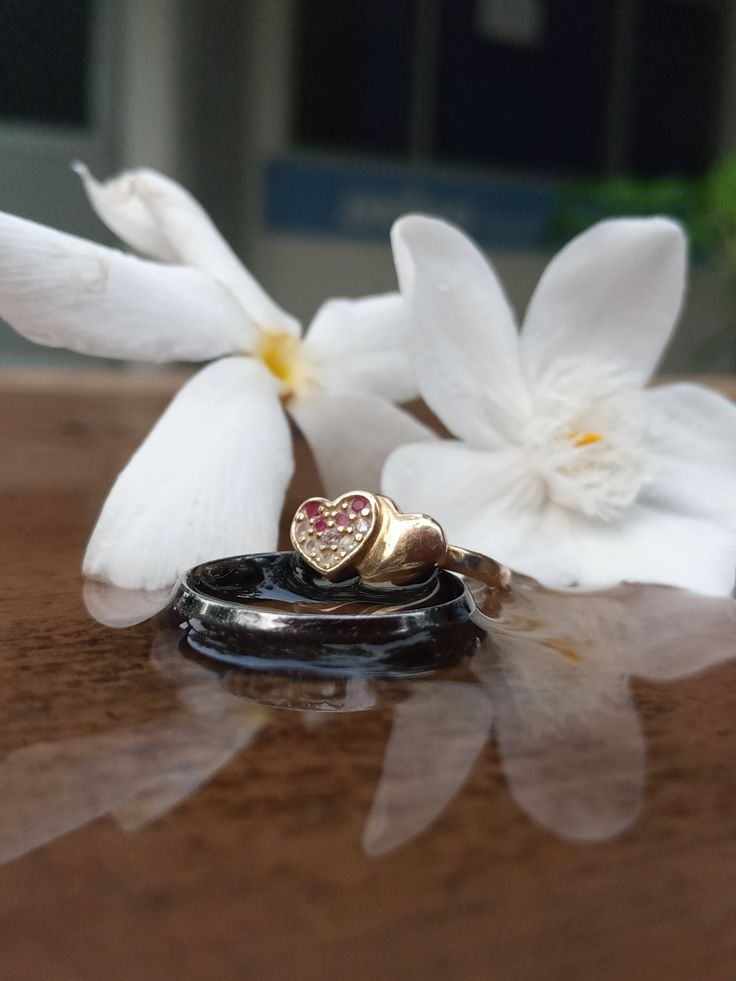 Detail Bunga Dan Cincin Nomer 14