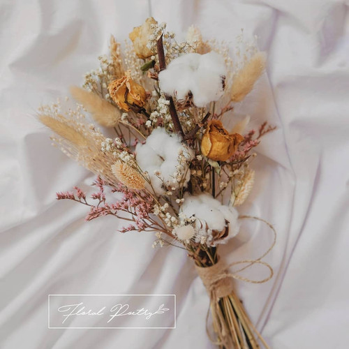 Detail Bunga Kering Rustic Nomer 21