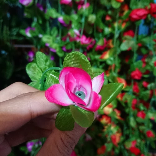 Detail Bunga Pink Kecil Nomer 44