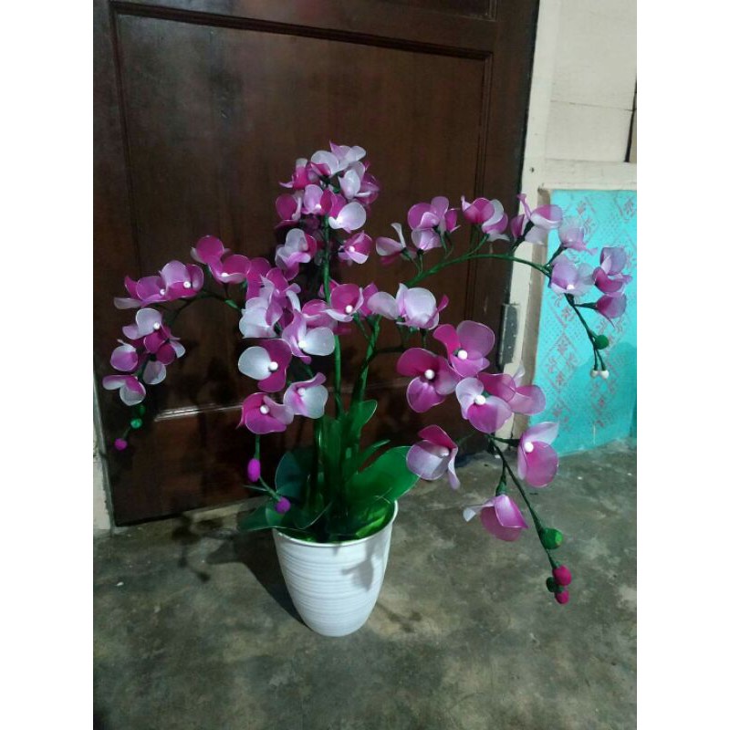 Detail Bunga Sudut Rumah Nomer 11