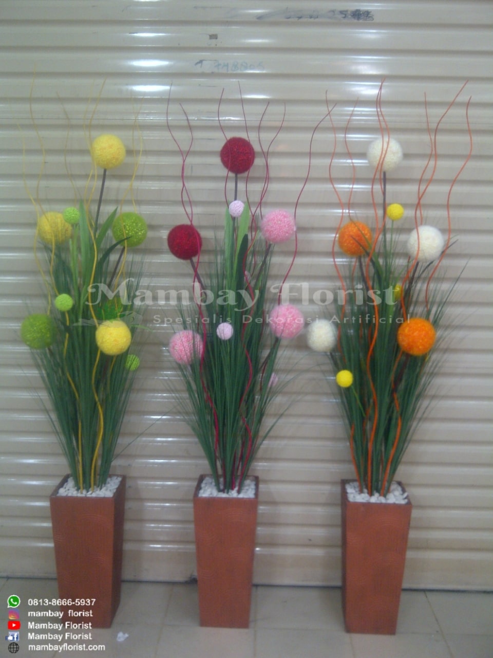 Detail Bunga Sudut Rumah Nomer 51