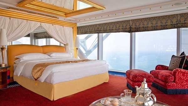 Download Burj Al Arab Hotel Dubai Nomer 20