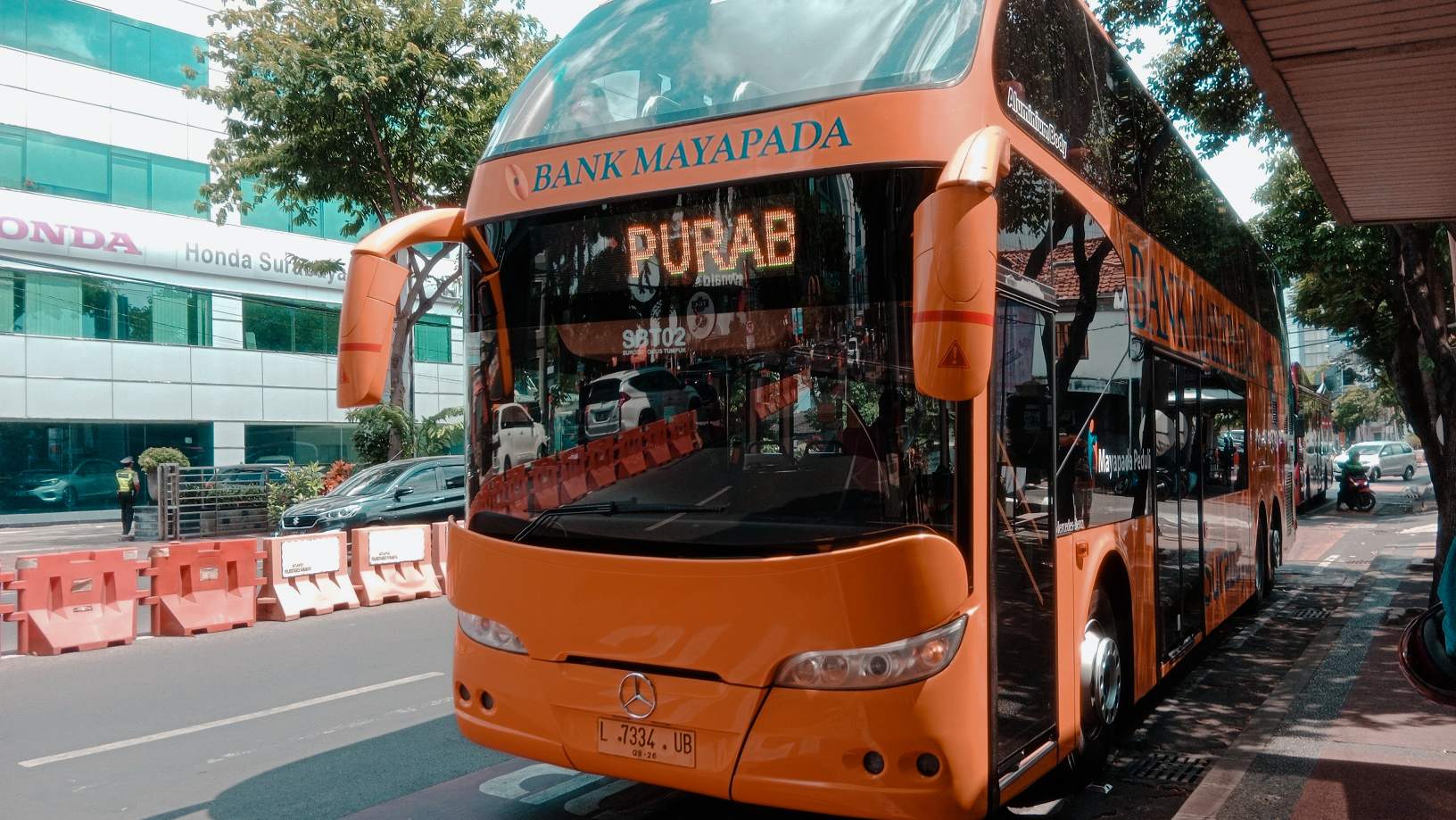 Detail Bus Tayo Surabaya Nomer 50