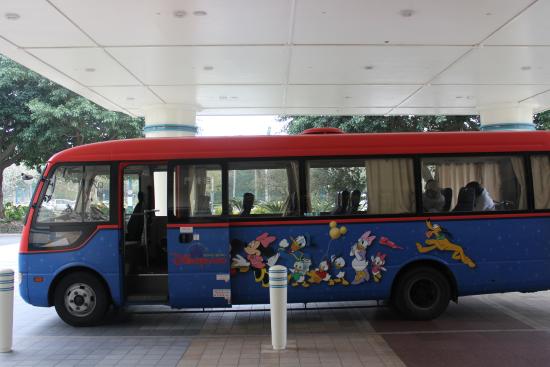 Detail Bus To Disneyland Hong Kong Nomer 5