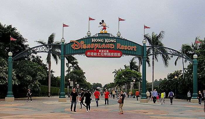 Detail Bus To Disneyland Hong Kong Nomer 51