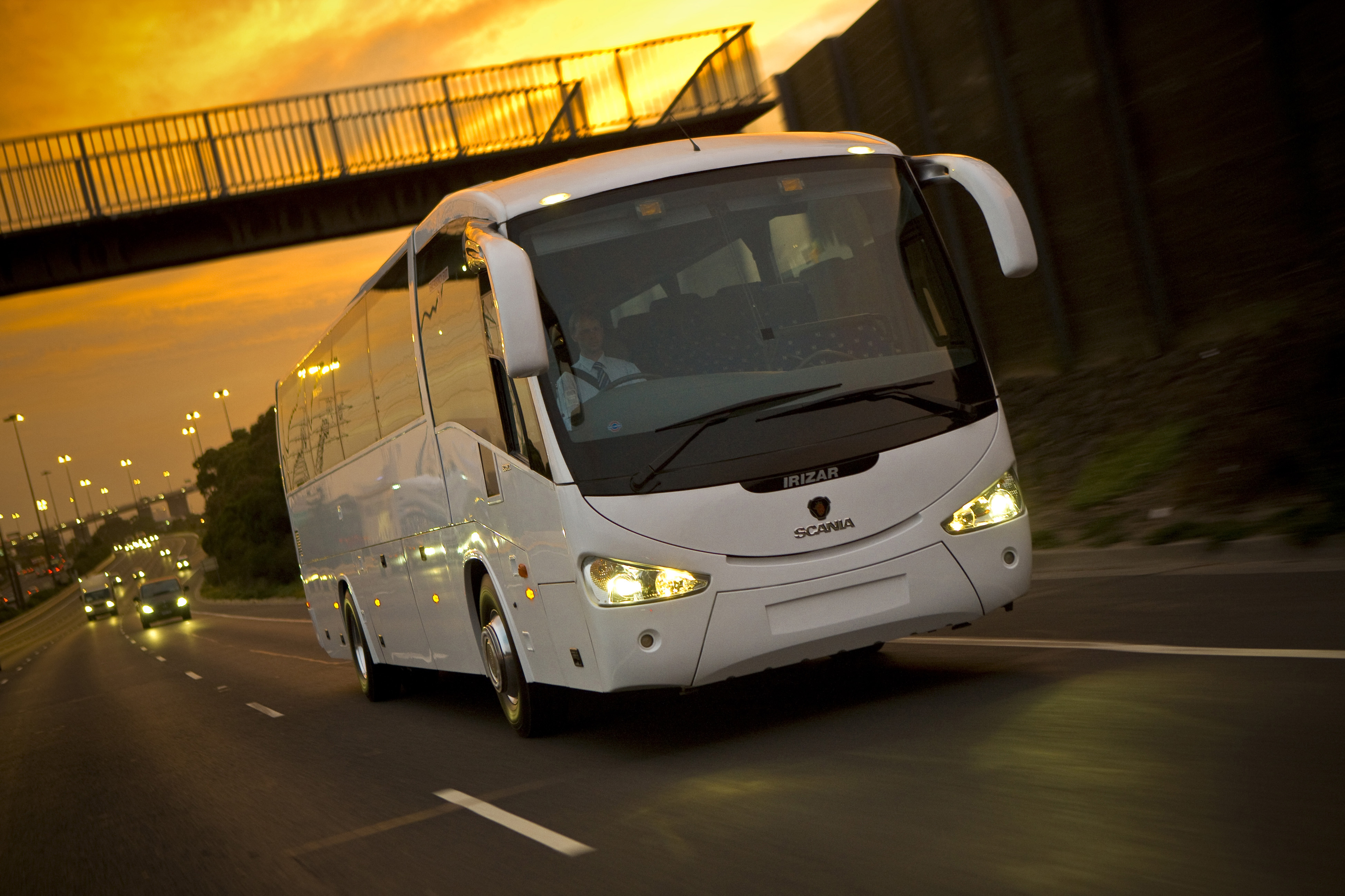 Detail Bus Wallpaper Nomer 27