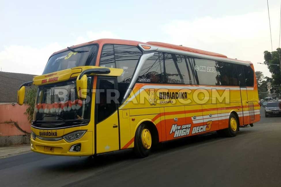 Detail Bus Warna Kuning Nomer 34