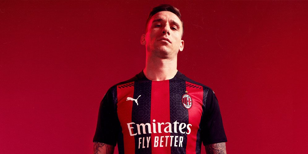 Detail Gambar Ac Milan Terbaru Nomer 32