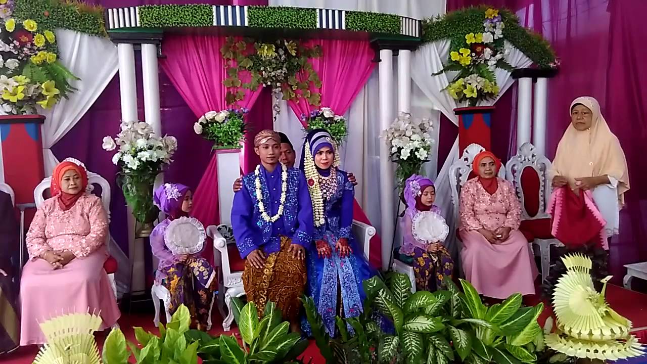 Detail Gambar Adat Istiadat Pernikahan Jawa Tengah Nomer 51