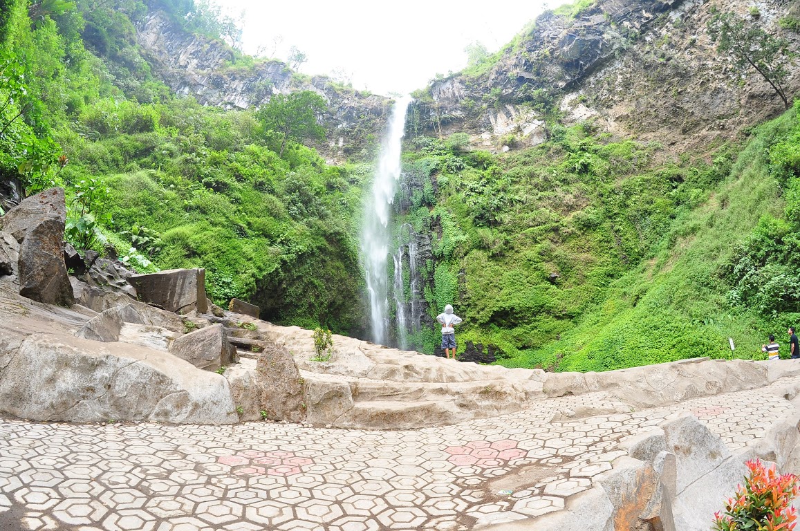 Detail Gambar Air Terjun Coban Rondo Nomer 39