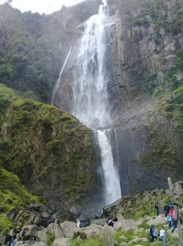 Detail Gambar Air Terjun Di Indonesia Nomer 34