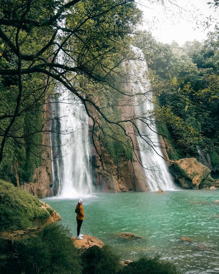 Detail Gambar Air Terjun Di Indonesia Nomer 40