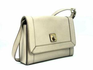 Detail Goldene Abendtasche Nomer 18