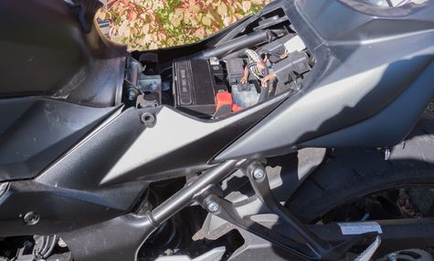 Detail Gambar Aki Sepeda Motor Nomer 34