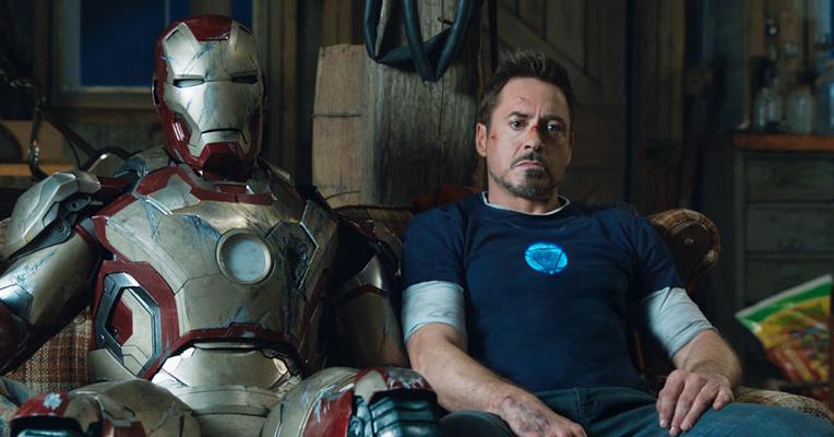 Detail Gambar Aksi Laga Iron Man Nomer 31