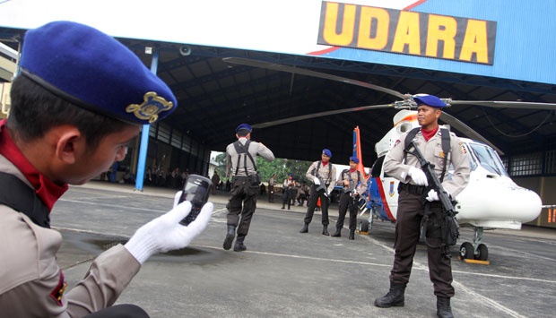 Detail Gambar Aksi Polisi Udara Nomer 3