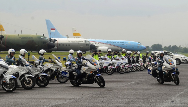 Detail Gambar Aksi Polisi Udara Nomer 35