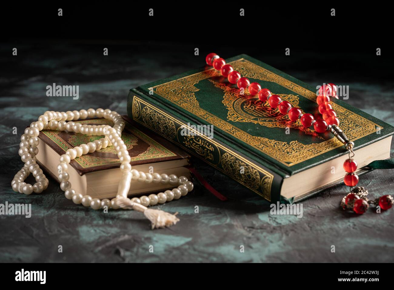 Detail Gambar Al Quran Dan Tasbih Nomer 55