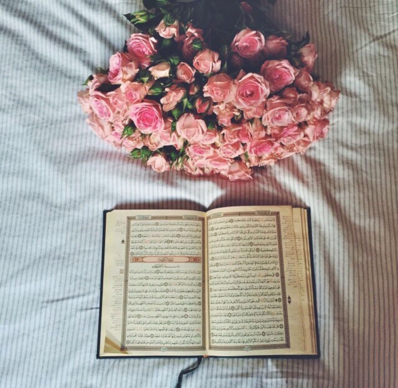 Detail Gambar Al Quran Dengan Bunga Nomer 44