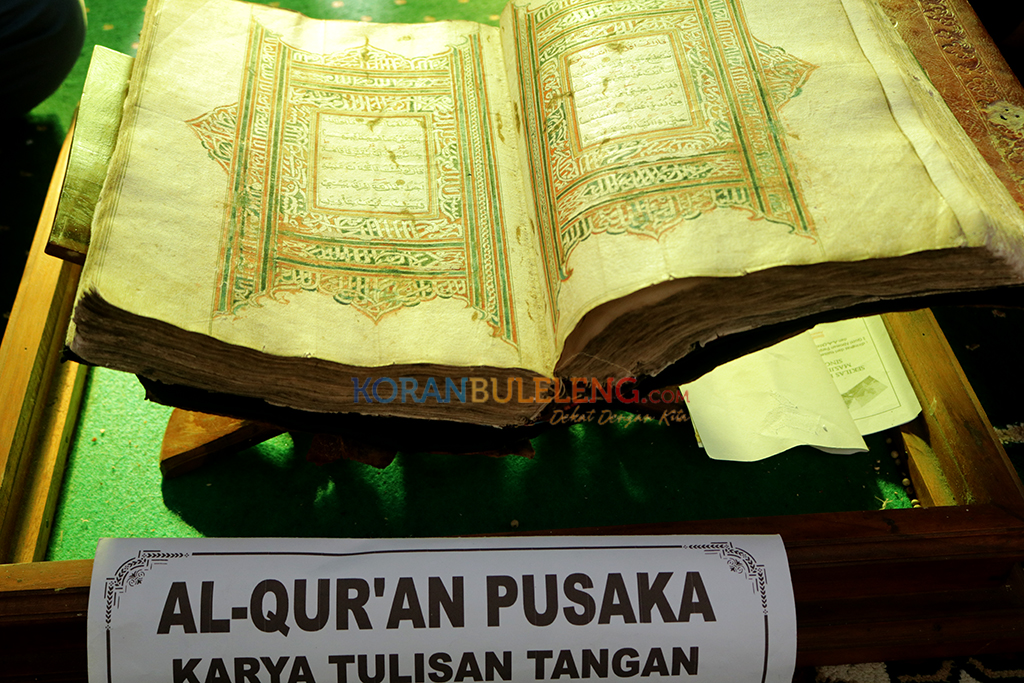 Detail Gambar Al Qurn Masjid Jami Singaraja Nomer 6