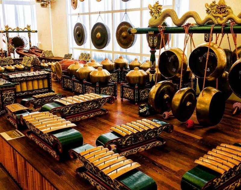 Detail Gambar Alat Gamelan Nomer 29