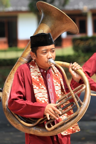 Detail Gambar Alat Musik Dki Jakarta Nomer 22