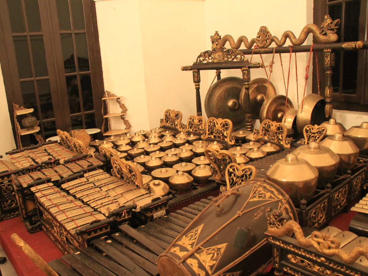 Detail Gambar Alat Musik Gamelan Nomer 20