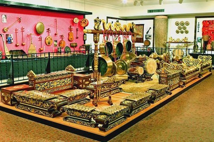 Detail Gambar Alat Musik Gamelan Nomer 55