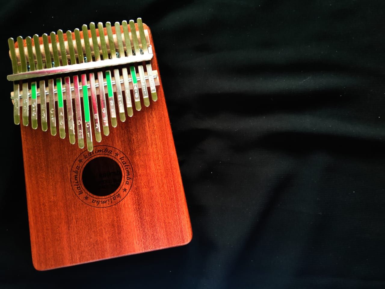 Detail Gambar Alat Musik Kalimba Nomer 17