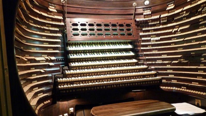 Detail Gambar Alat Musik Organ Nomer 31